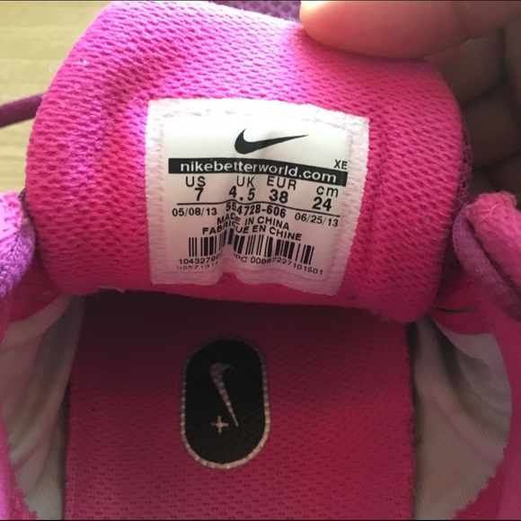 Nike Running/Training Shoes - Picture 4 of 4