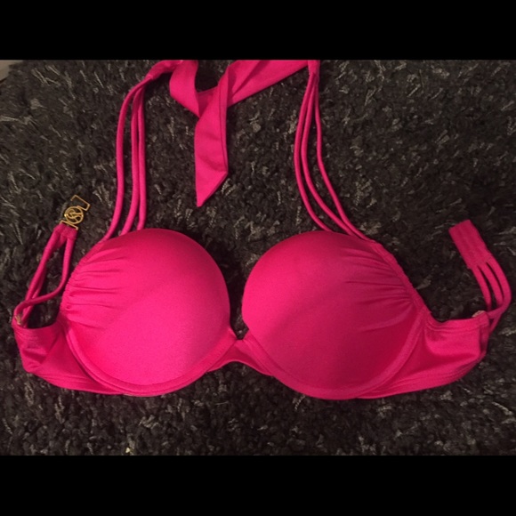 Victoria's Secret bombshell bikini