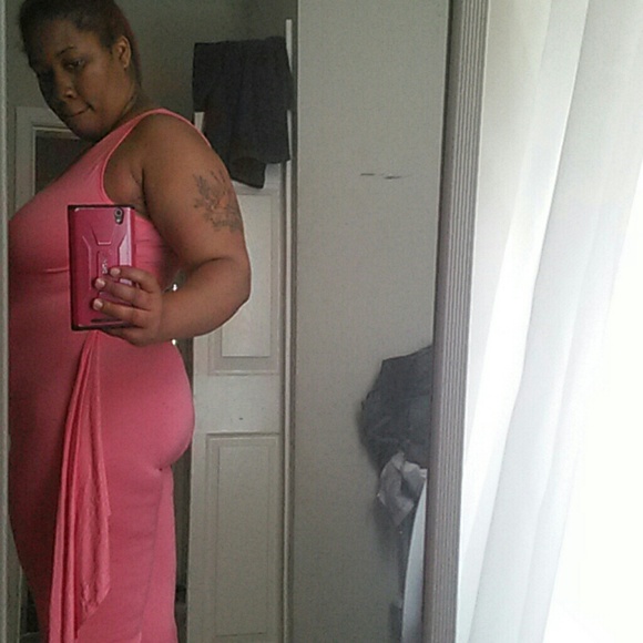 Coral Jumpsuit - Picture 2 of 4