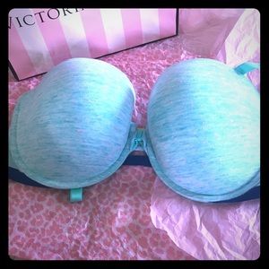 Victoria's Secret multi-way bra 38DD