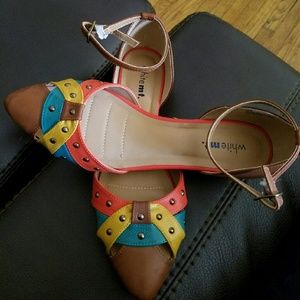 White Mountain Flats with ankle strap