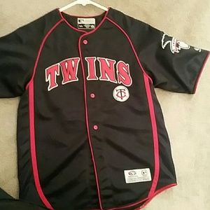 Twins button up jersey