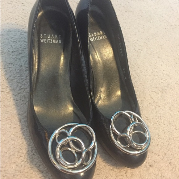 Beautiful navy blue Stuart Weitzman shoes
