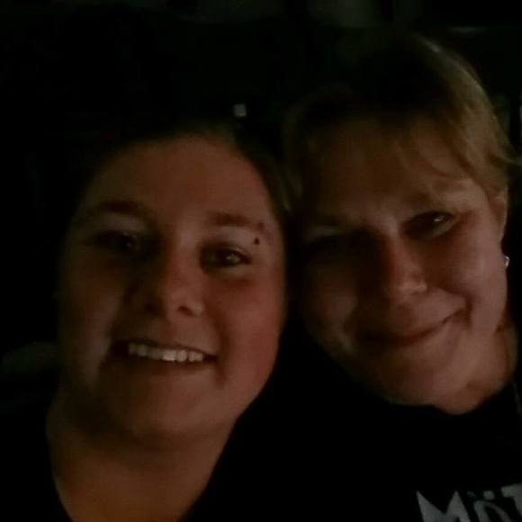 Meet your Posher, Tina - Picture 1 of 1