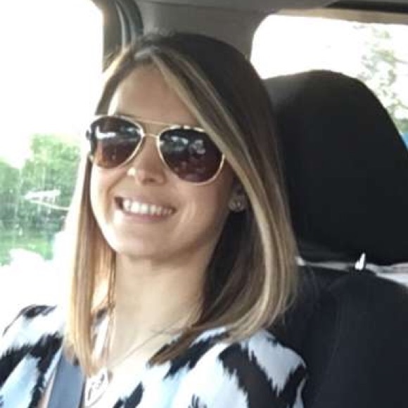 Meet your Posher, Jessicia - Picture 1 of 1