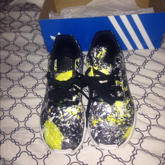 Women's adidas flux