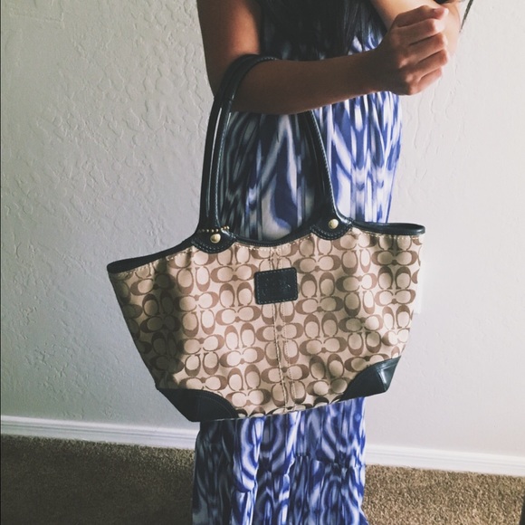 Coach Bleeker Signature Tote - Picture 1 of 4