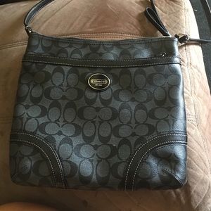 Authentic coach cross body
