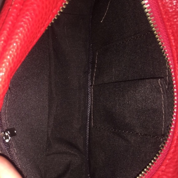 PRICE DROP🎉Red purse - Picture 4 of 4