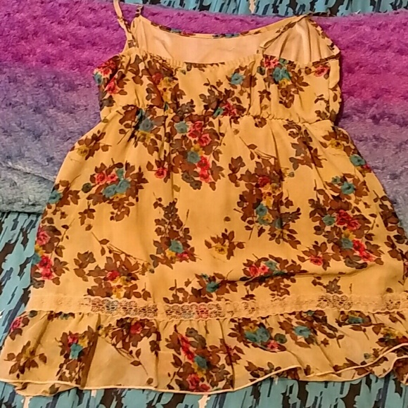 ⛔ SOLD NWT  Floral BohoBabydoll Tanktop - Picture 4 of 4