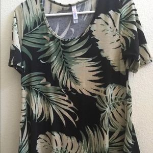 XXS perfect tee NWOT leave pattern rare