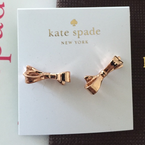 Must go! Kate spade bow earrings - Picture 2 of 2