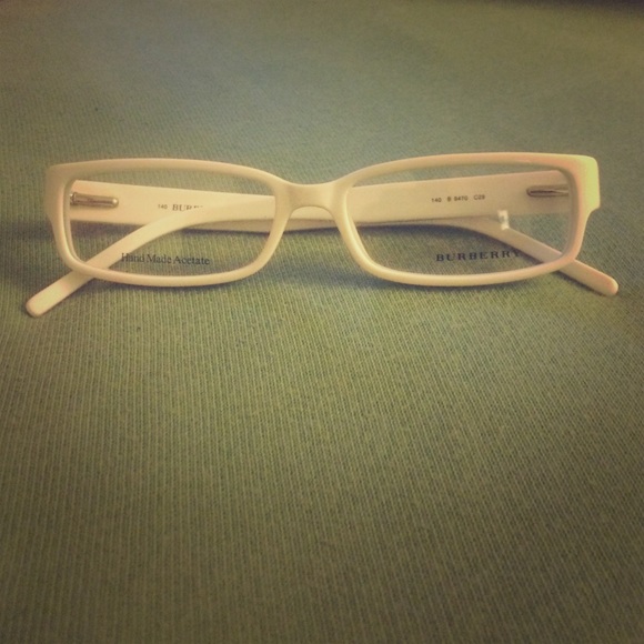 White Burberry glasses frames