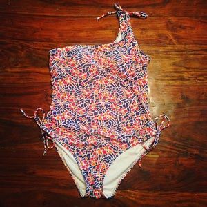 SALE‼️Colorful One Shoulder One Piece‼️