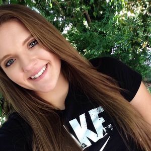 Meet your Posher, Haley