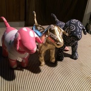 3 vs pink plush dogs 🐶