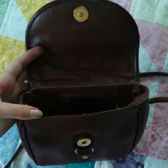 Liz Claiborne Crossbody bag - Picture 2 of 2