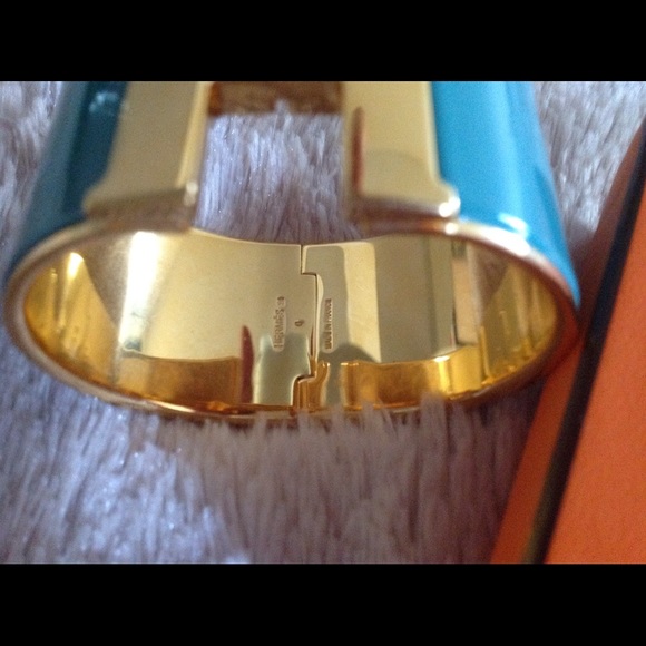 🚫SOLD Hermes Clic Clac🚫 - Picture 2 of 4