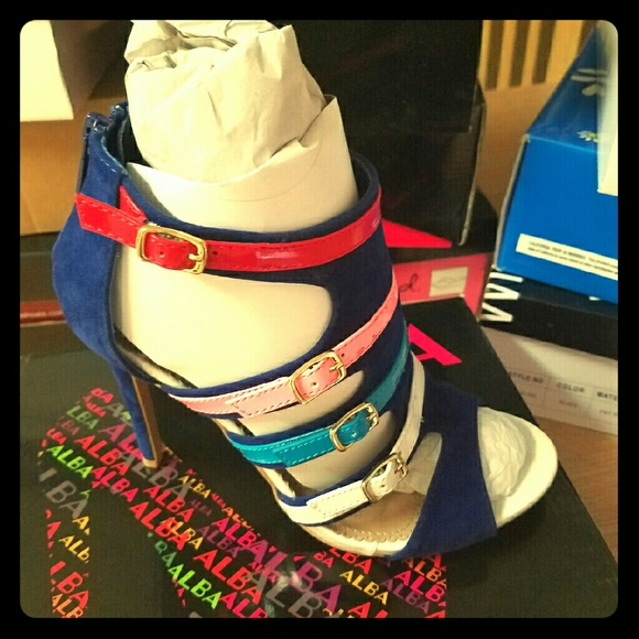 New shoes!!!! Very nice