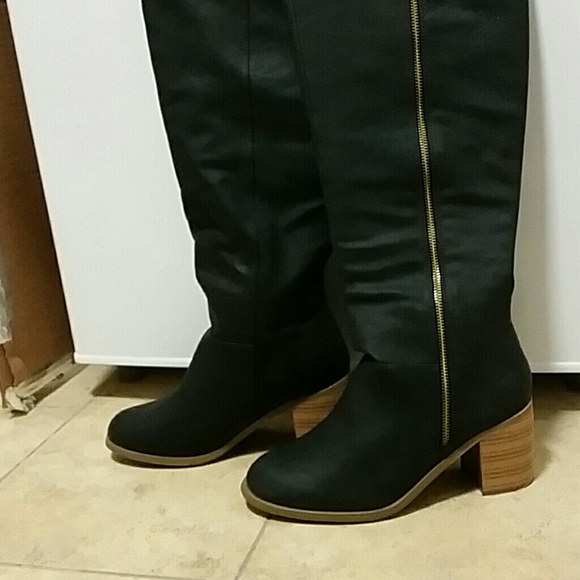Leila stone
 Shoes - Knee high boots