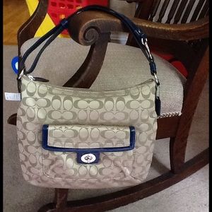 ⚡️1 hour sale⚡️Coach Penelope Signature Hobo Purse