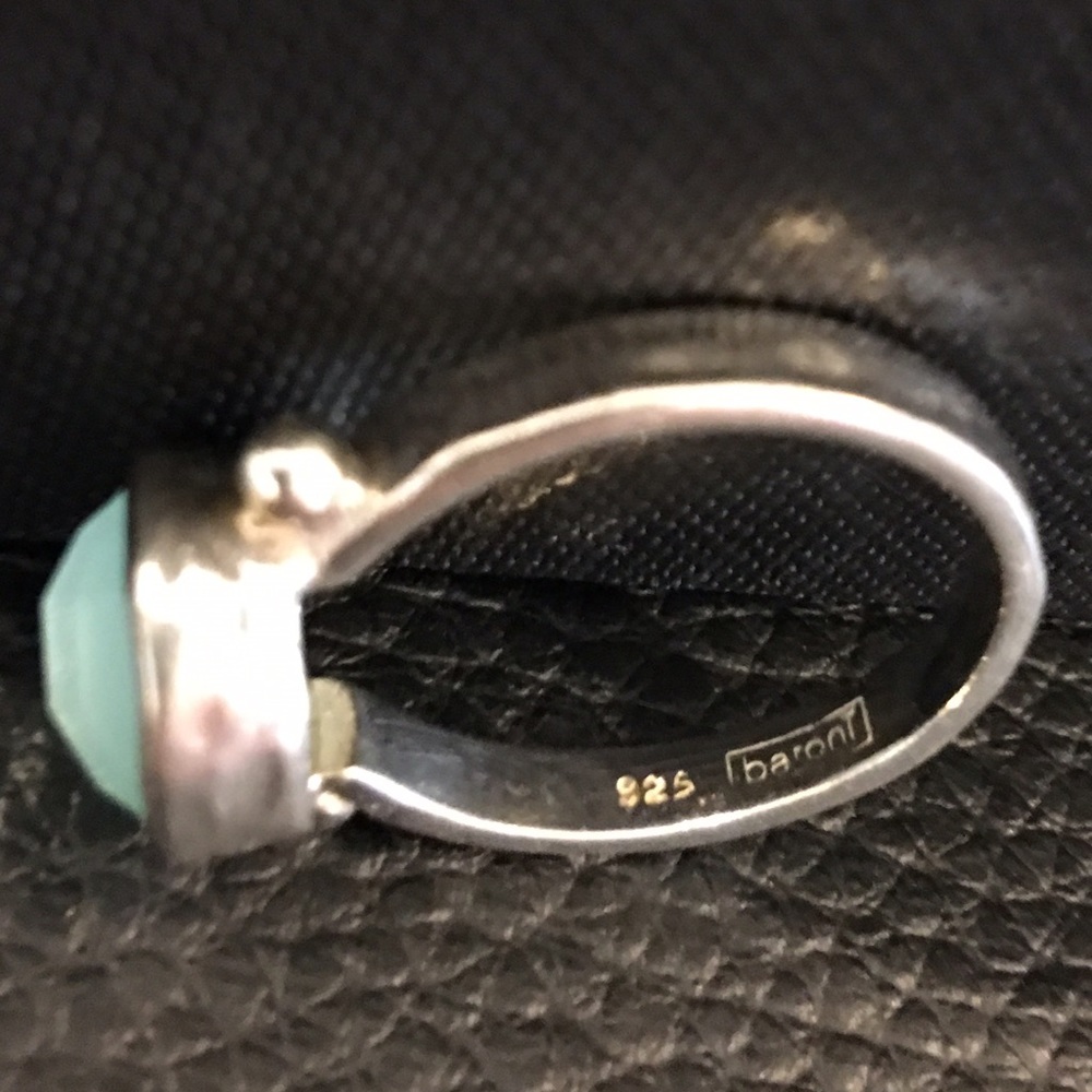 Sterling Silver ring w Chalcedony stone - Picture 6 of 7