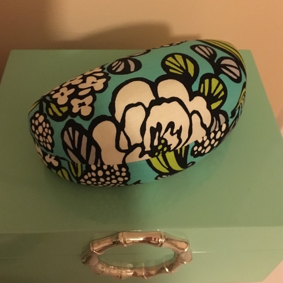 Vera Bradley Accessories - Vera Bradley Hard Sunglasses Case