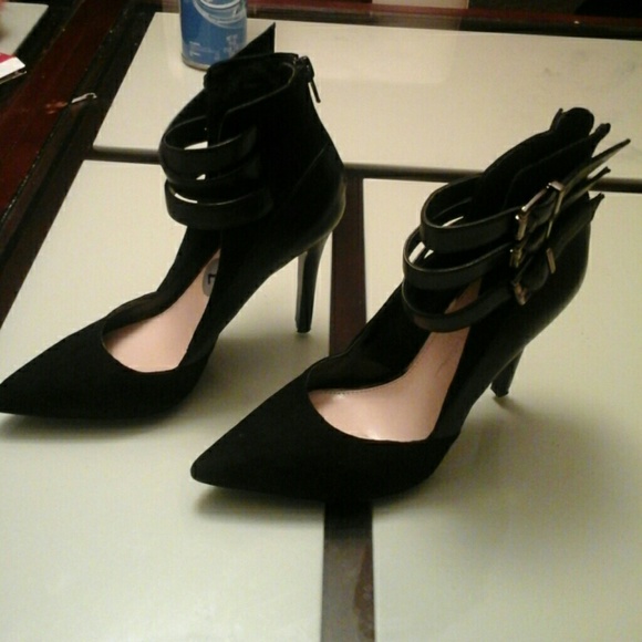 Jessica Simpson shoes