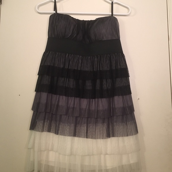 Black ombré strapless dress