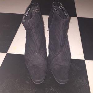 Gorgeous Black booties