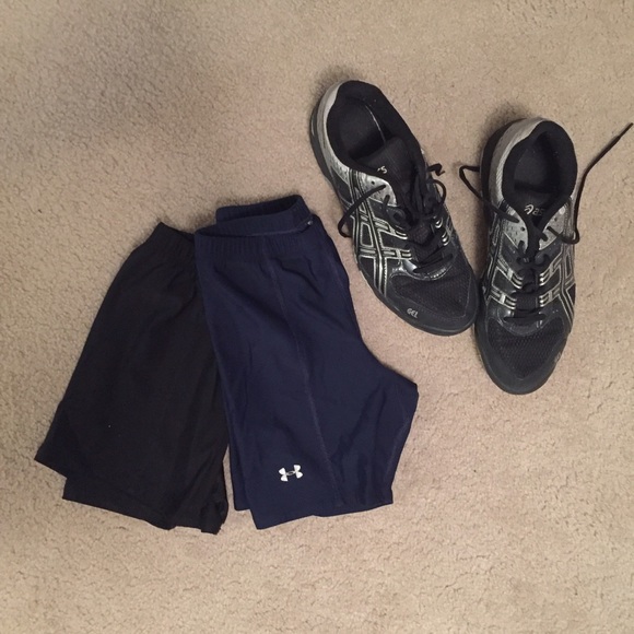 Bundle of Two Under Armour Spandex