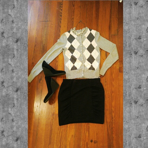 LAST CHANCE Argyle cardigan