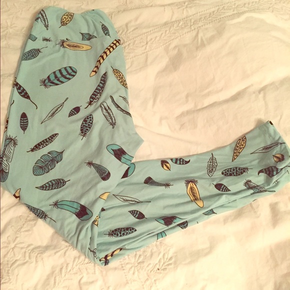 LuLaRoe tall and curvy leggings