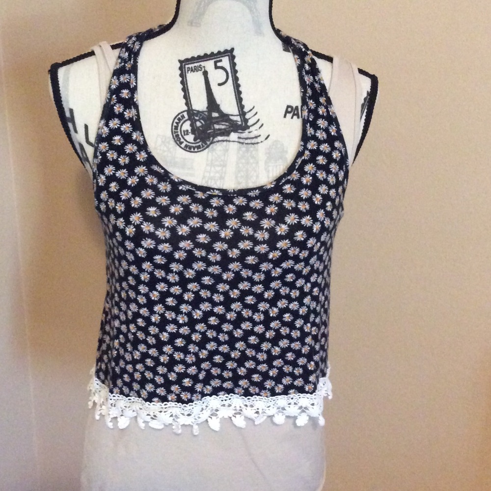 LA Hearts  🌻  Top Purchased at PacSun 3/$10