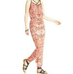 One hour sale! Donating in an hour!