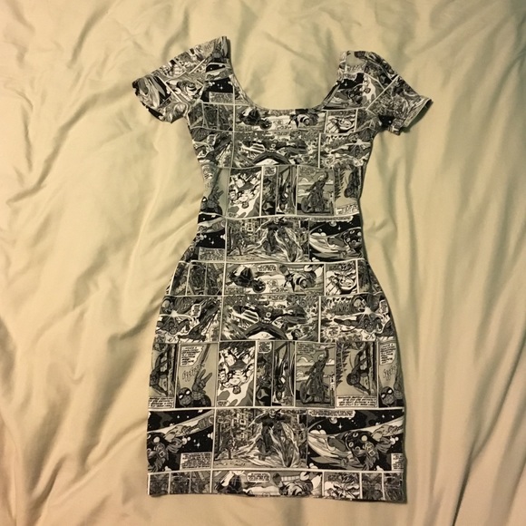 MARVEL Fitted Dress