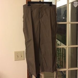 LOFT brown Capri pants