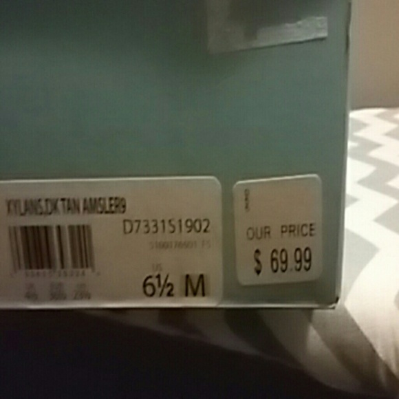 Boots - Picture 2 of 3