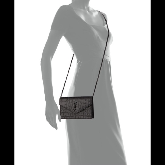 YSL MONOGRAM WOC - Picture 4 of 4