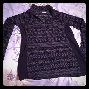 Black pattern Columbia Fleece