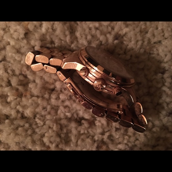 Michael kors runway watch