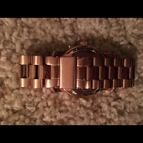 Michael kors runway watch