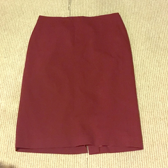 Anne Klein pencil skirt.