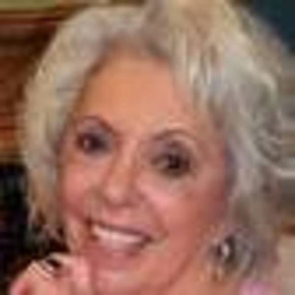 Meet your Posher, Loretta - Picture 1 of 1