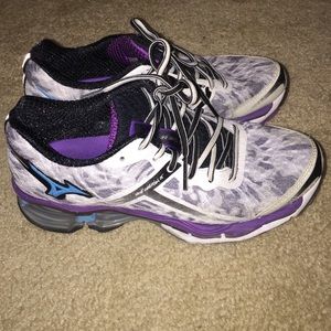 Mizuno Women's Shoes