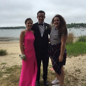 Meet your Posher, Emma