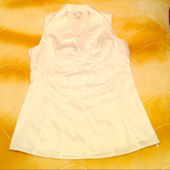 White House Black Market blouse NWT size 4 - Picture 1 of 2