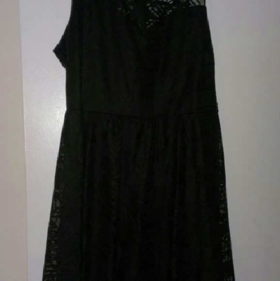Black lace dress
