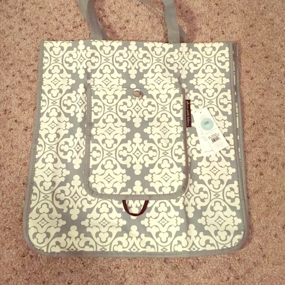 Petunia pickle bottom tote