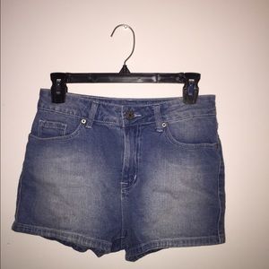 Urban Outfitters Pin Up Shorts!